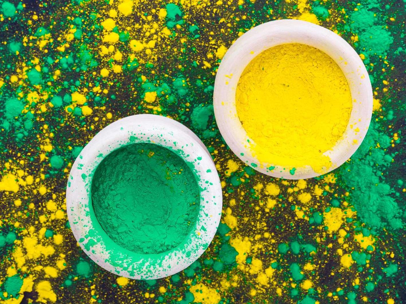 Fluorescent Paint VS Luminous Paint